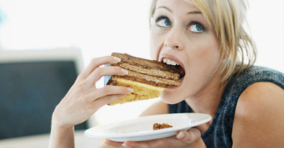 11 sinais surpreendentes de que você está comendo muito açúcar